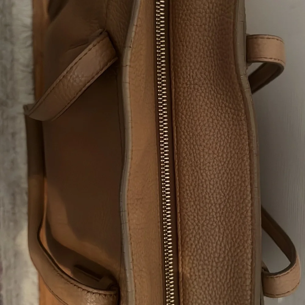 SALVATORE FERRAGAMO
Ladies Double Handle Gancini Tote - Beige - Picture 8 of 11